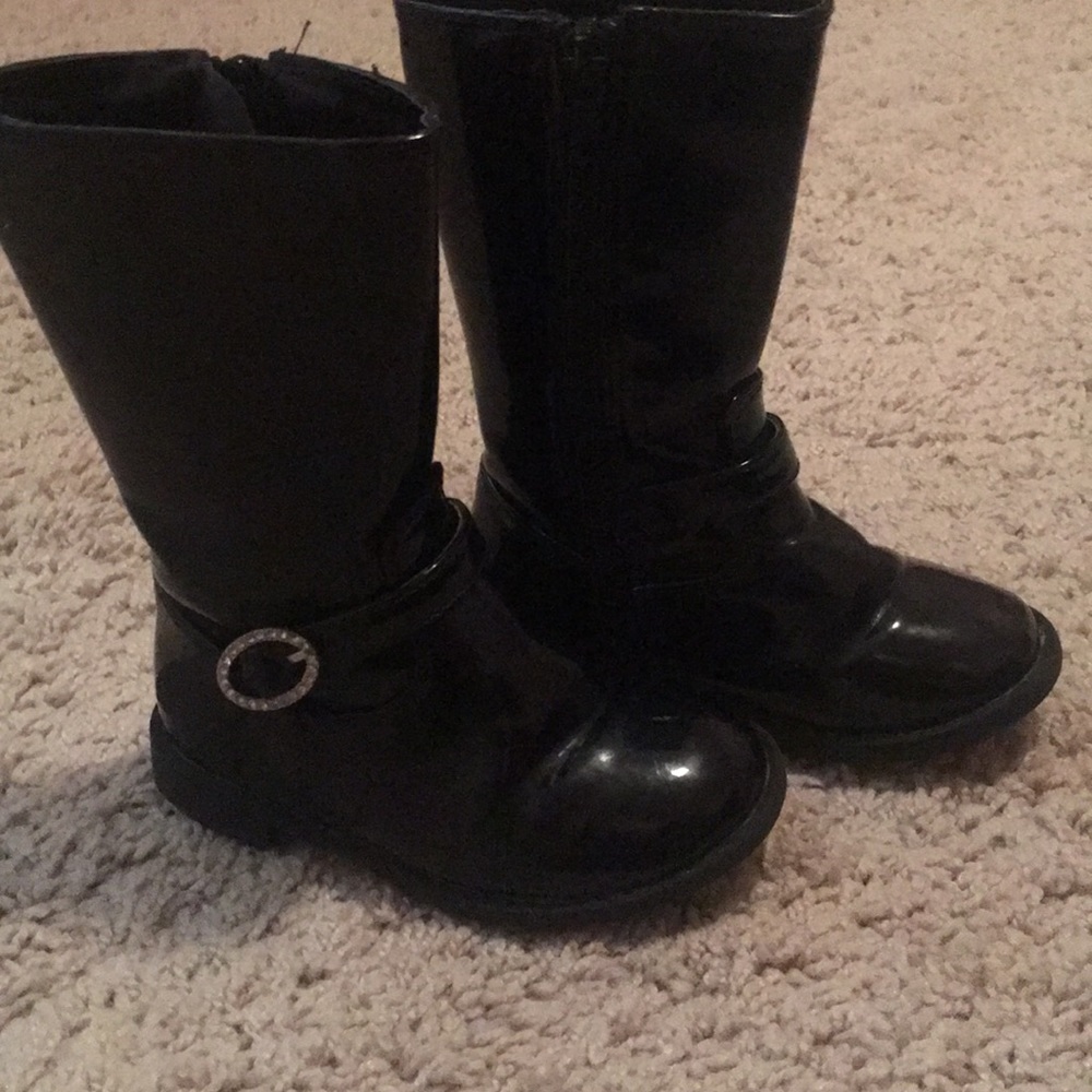 Size 6T Children's Place Black Boots